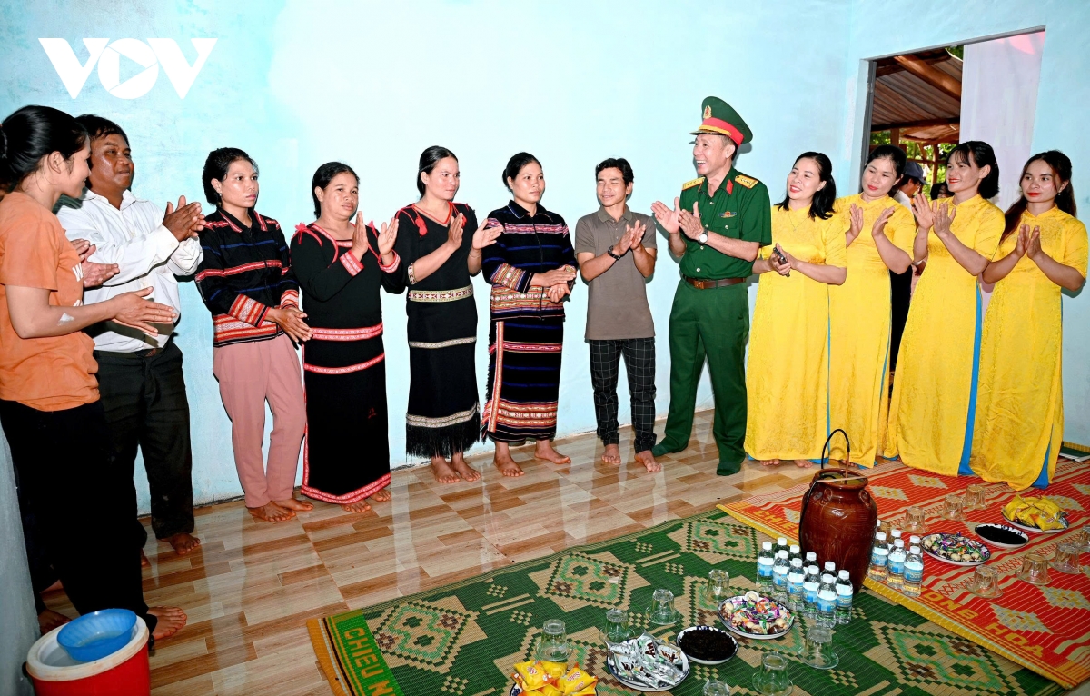 Dấu ấn Bộ đội Cụ Hồ trong hành trình xóa nhà tạm ở biên giới Gia Lai